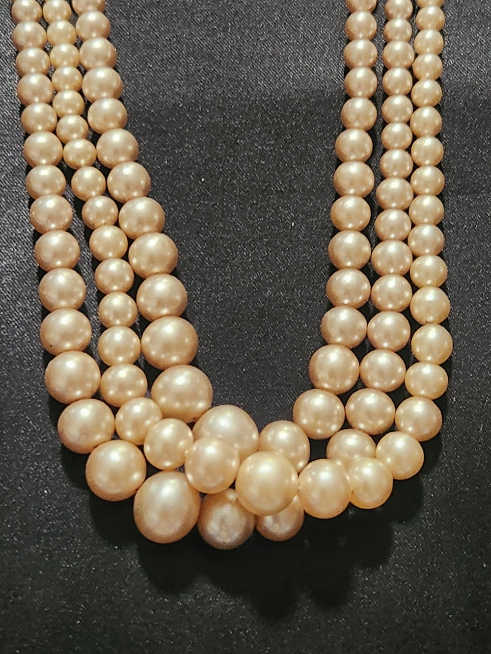 Vintage Triple Strand Graduated Faux Pearl Necklace | Silver Filigree Box Clasp - Picture 2 of 6